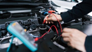 Technician,Hands,Of,Car,Mechanic,Working,Repair,In,Auto,Repair