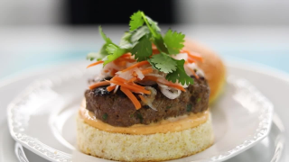 asian style burger.png